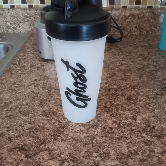 Ost Shaker Bottle Set - Black, White, Blue, Teal - Picture 3 of 6